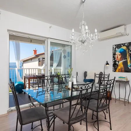 Monroe Apartmán Stanici